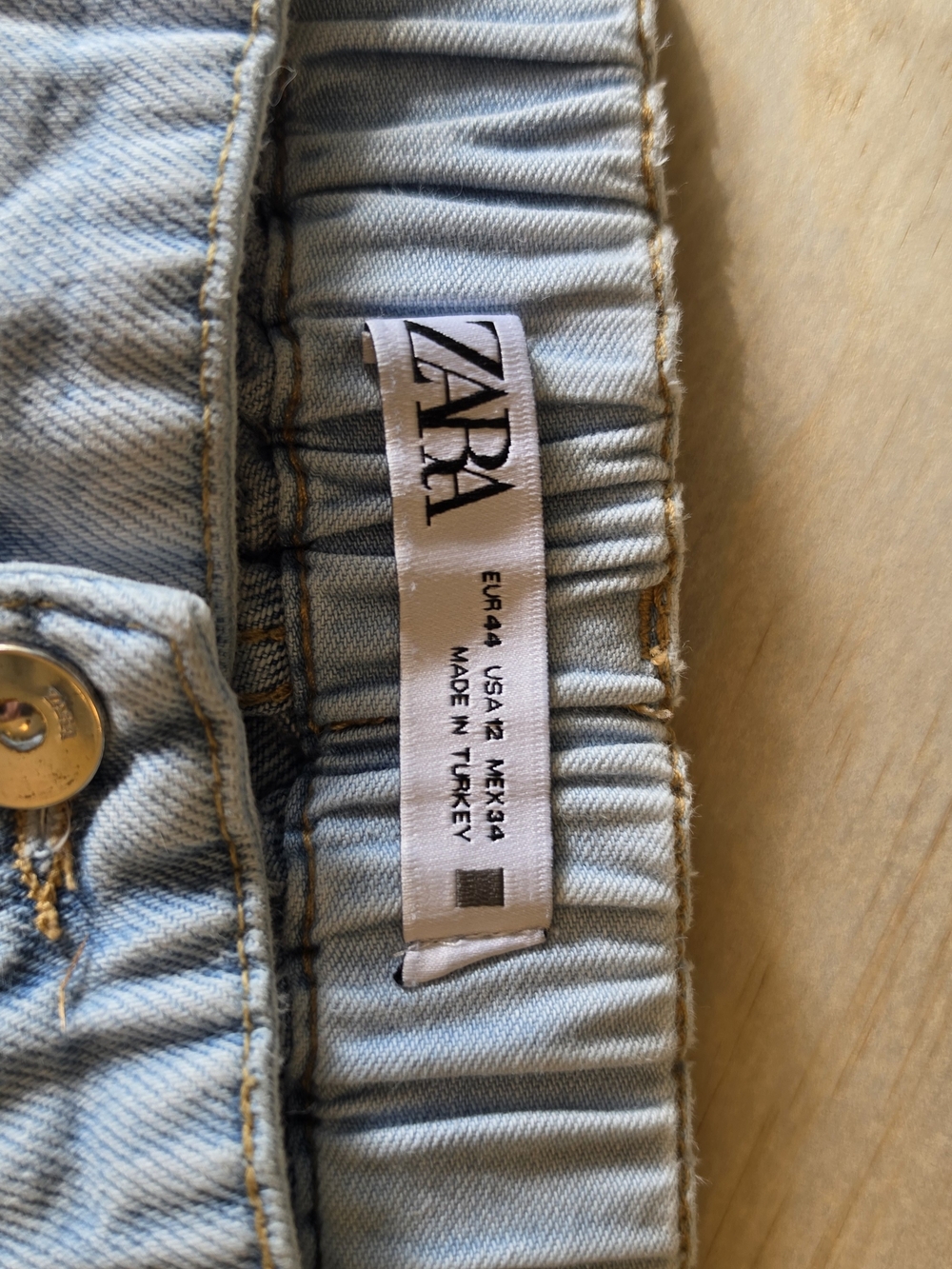 Zara Elastic Waist Baggy Balloon Jeans 12 Light Wash Slouchy Cropped Mom